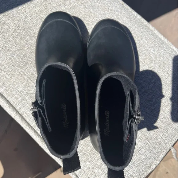 NWOT: Madewell Black Ankle Rain Boots with Side Zip - Picture 3 of 6